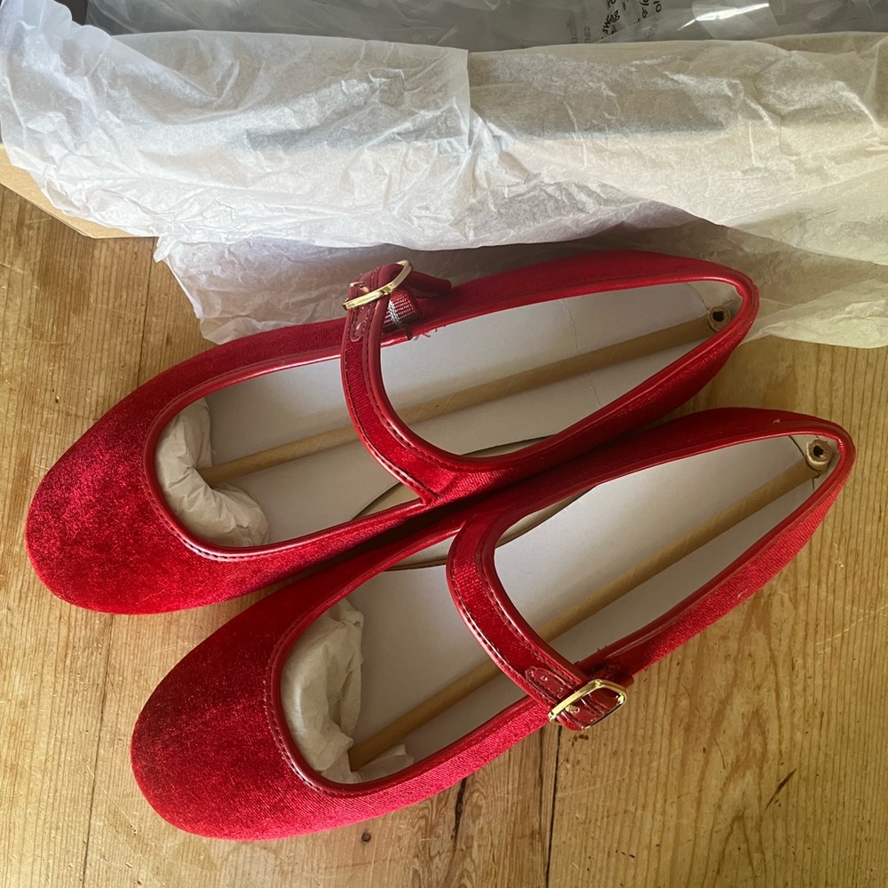 BNWT jcrew red suede flats!